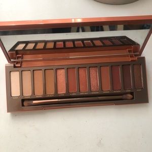 Urban Decay Naked Heat Palette
